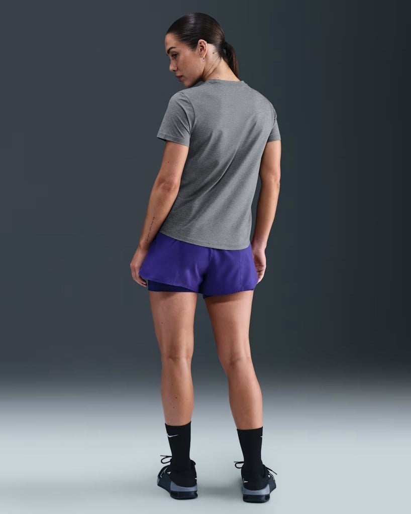 Nike One Classic IB9408-084 Dri-FIT Kısa Kollu Kadın Tişört- Gri