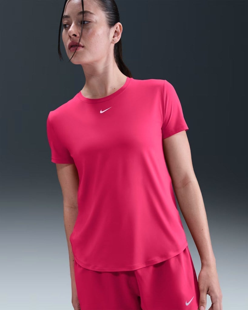 Nike One Classic IB9408-666 Dri-FIT Kısa Kollu Kadın Tişört - Pembe