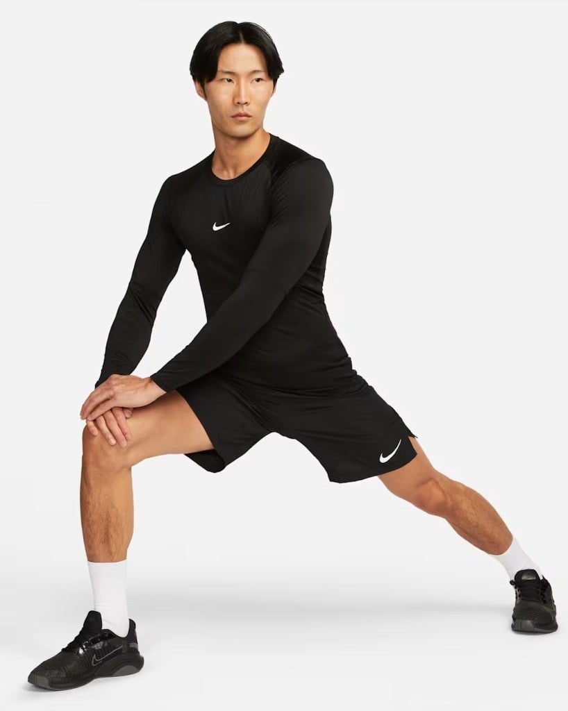 Nike Pro Dri-FIT Sıkı Kesimli Uzun Kollu Erkek Tişört - Siyah FB7919-010