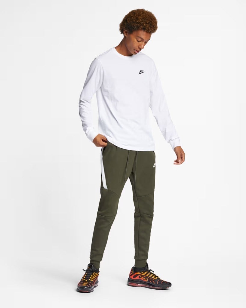 Nike Sportswear Club AR5193-100 Erkek Uzun Kollu Tişörtü - Beyaz