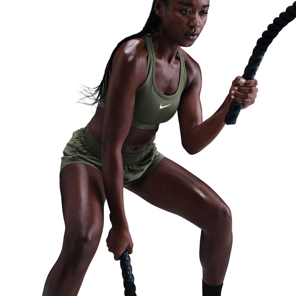 Nike Swoosh DX6821-222 Orta Destekli Pedli Kadın Spor Sütyeni - Medium Olive