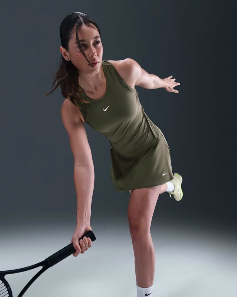 Nike Victory FD5577-223 Dri-FIT Kısa Fırfırlı Kadın Tenis Eteği - Zeytin Yeşili