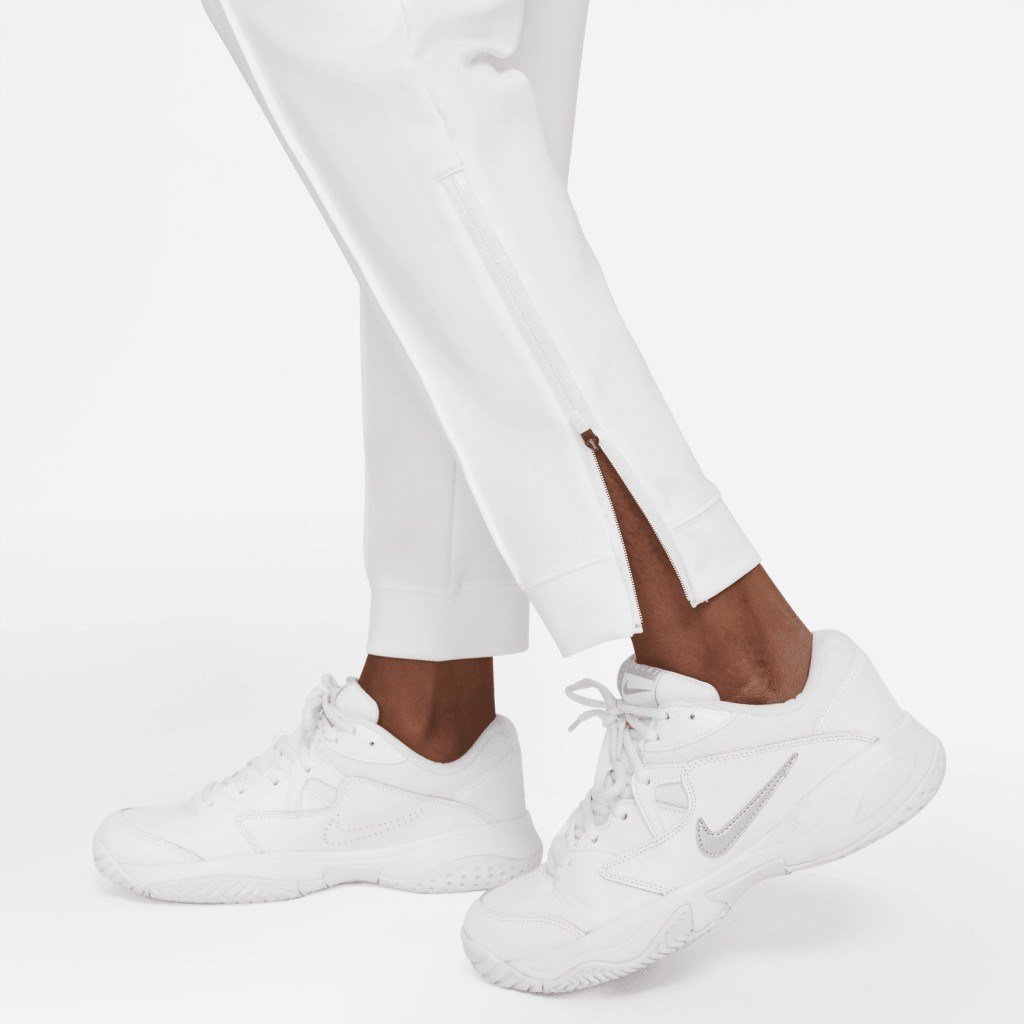 NikeCourt Dri-FIT Kadın Beyaz Tenis Eşofman Altı DA4722-100