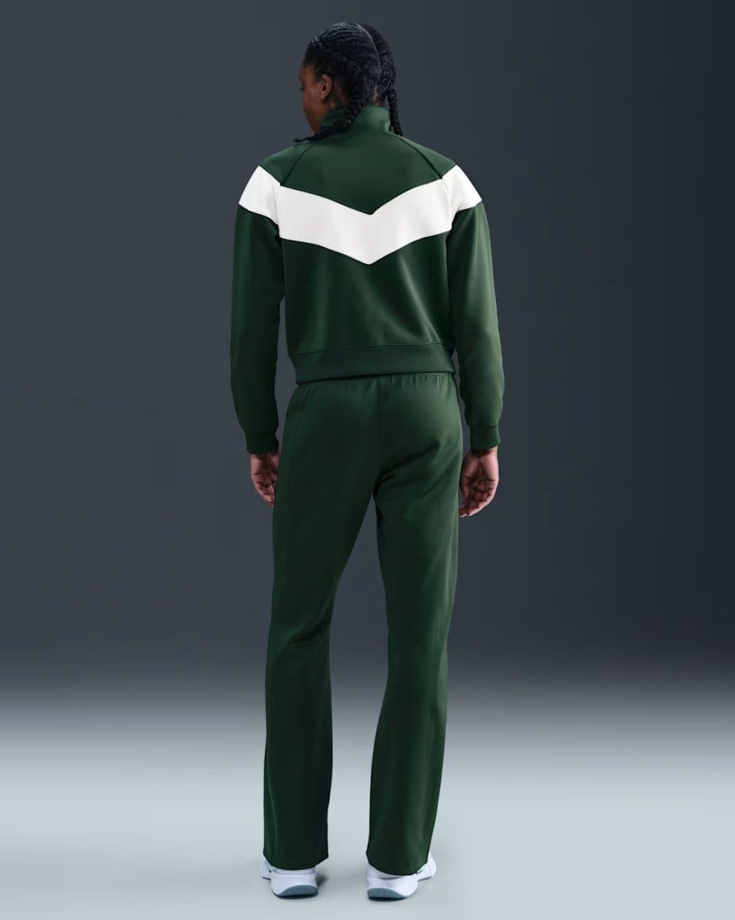 NikeCourt FZ6509-323 Heritage Windrunner Normal Belli Kadın Tenis Pantolonu - Yeşil