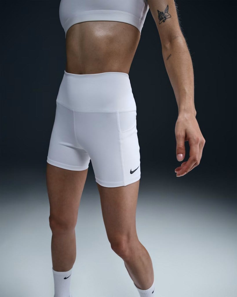 NikeCourt FZ6677-101 Dri-FIT Cepli Kadın Tenis Şortu - Beyaz