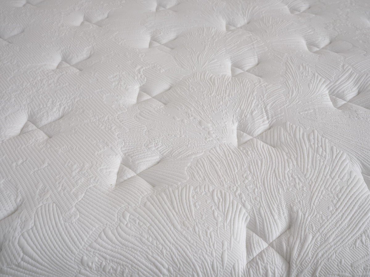 BUBBLEBED CloudDream Comfort Yatak – Bulut Yumuşaklığında Konfor, Orta Sert Destek, Torba Yay Sistemli, Premium Seri
