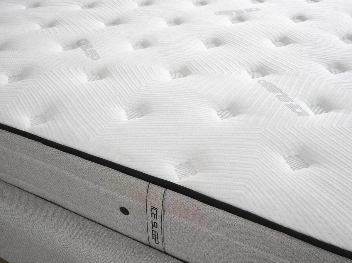 ICE SLEEP Kuzey Esintisi Özel Seri – Terletmeyen Kumaş, 4 Mevsim Konfor Lüks Yatak