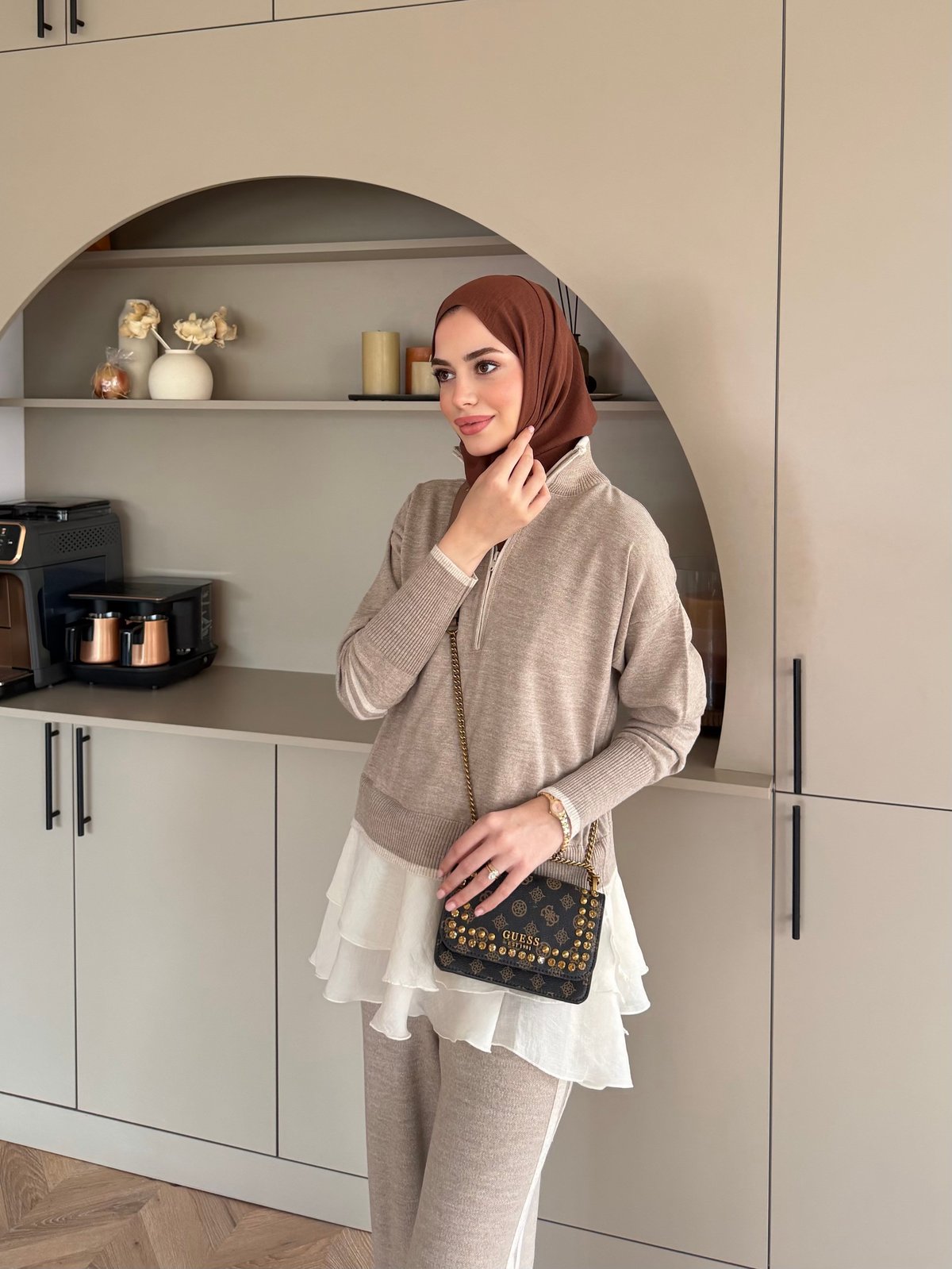 Aksis Fırfır Detaylı Triko Pantolonlu Takım Vizon (1143)