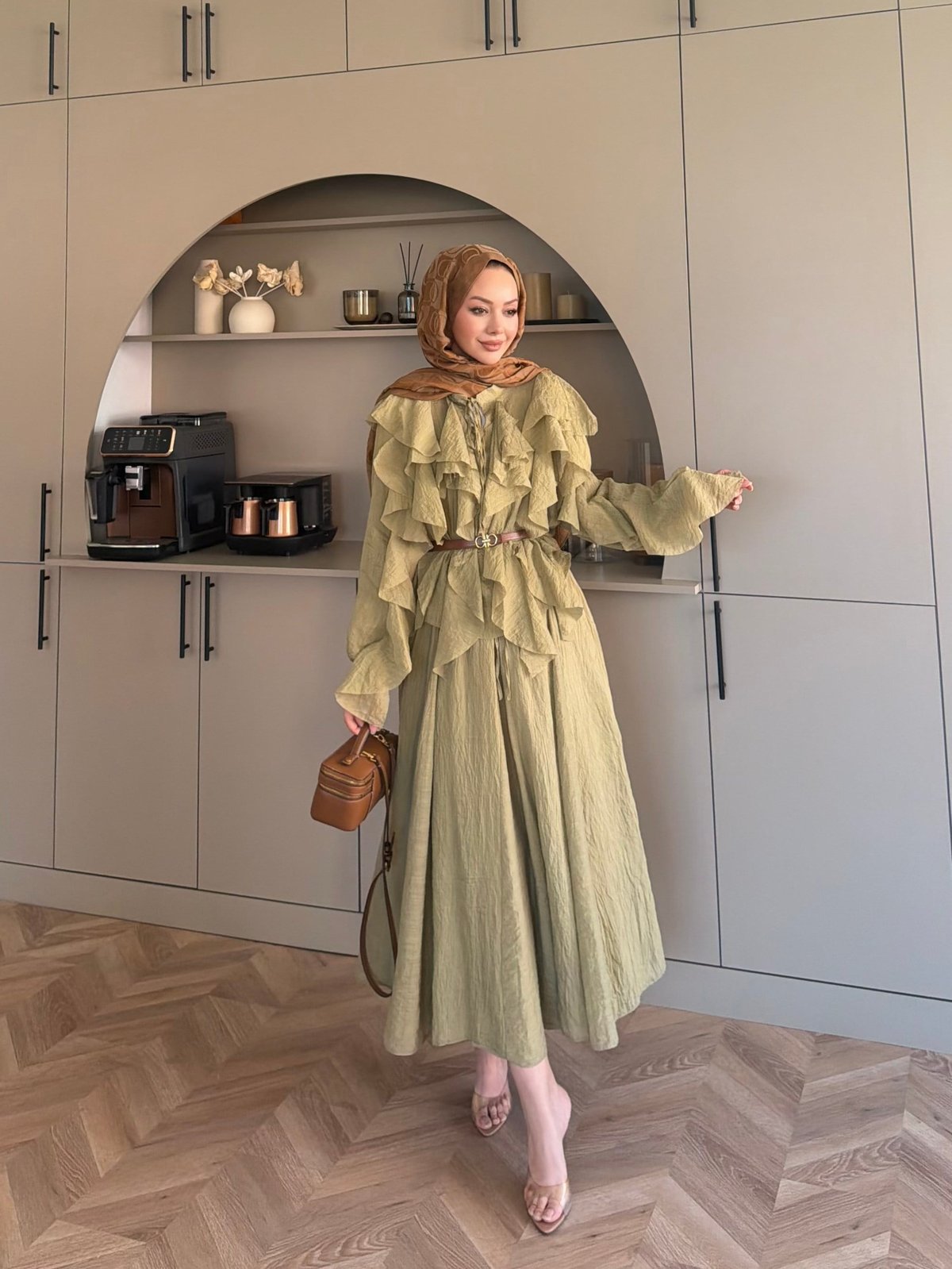 Angelina Fırfırlı Etekli Takım Yağ Yeşili (4105)