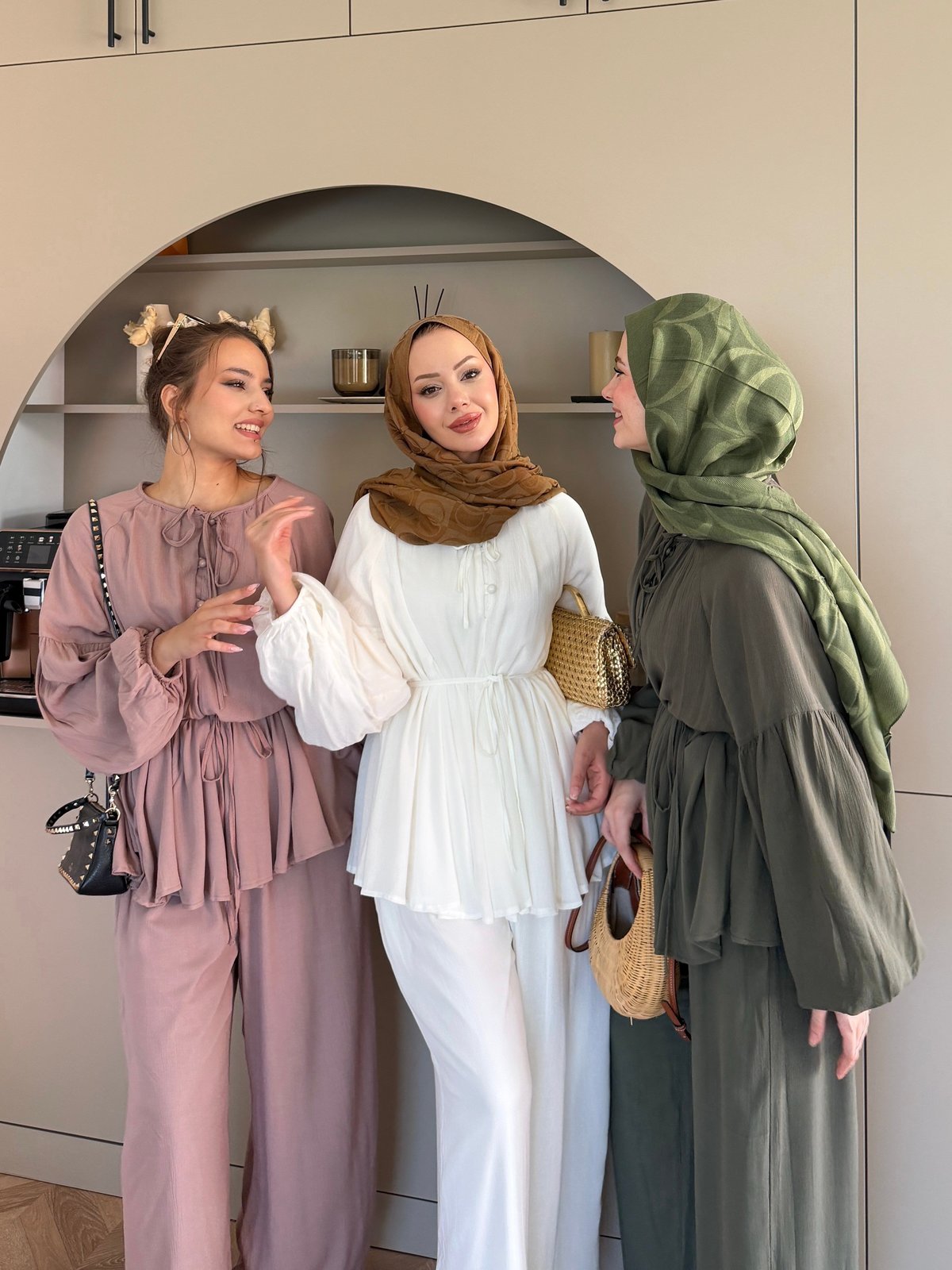 Defne Asimetrik Kesim Pantolonlu Takım Yeşil (5817)