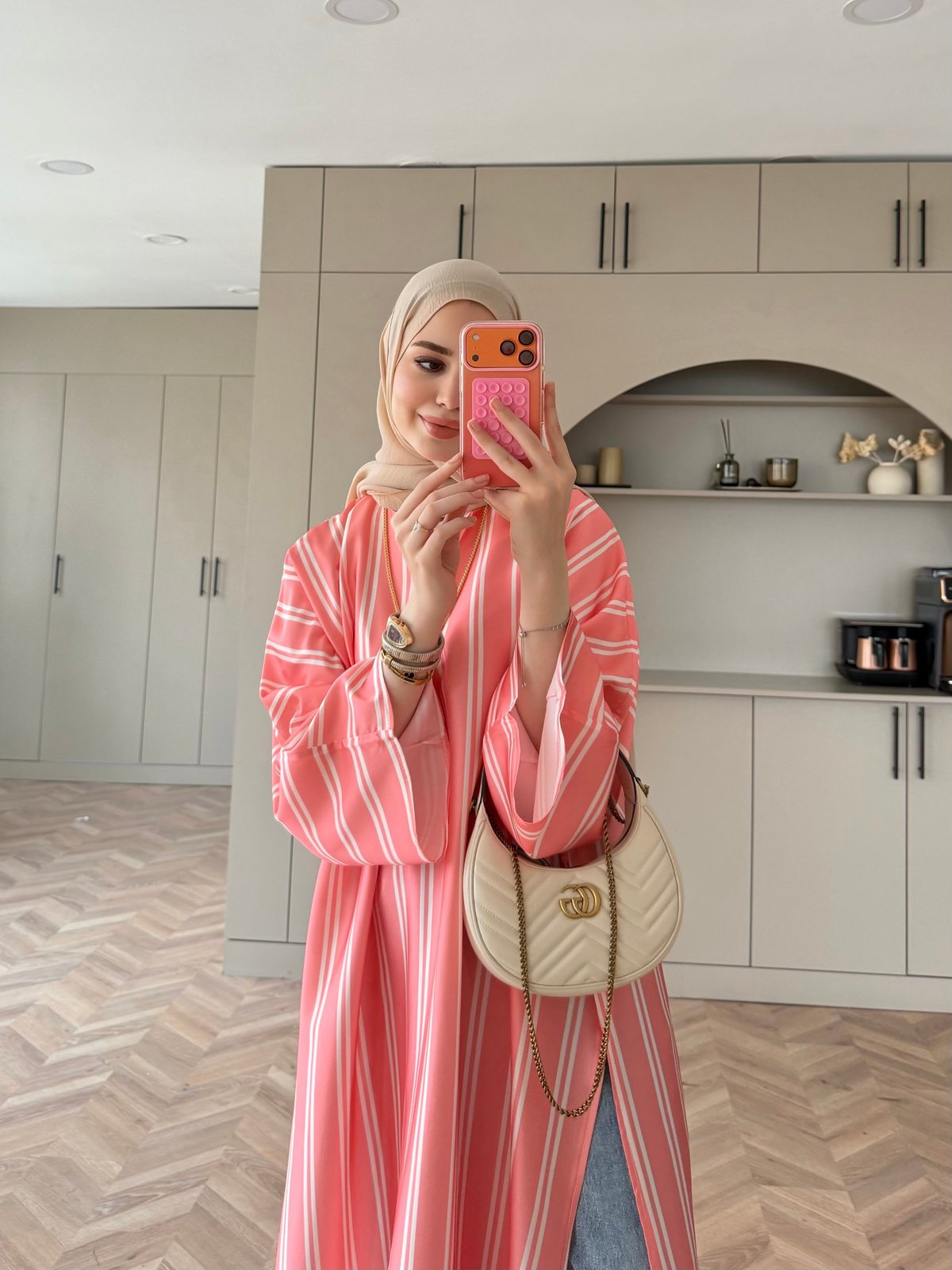 Ely Çizgili Saten Yırtmaçlı Bluz  Pembe (4536)