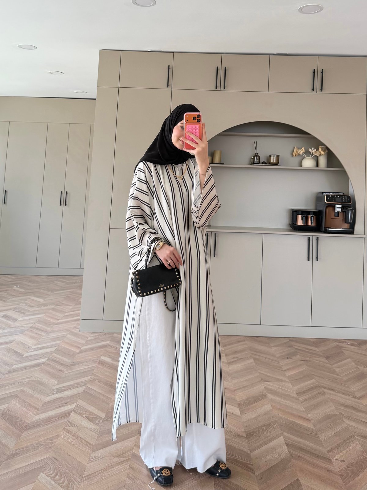 Ely Çizgili Saten Yırtmaçlı Bluz Siyah (4536)