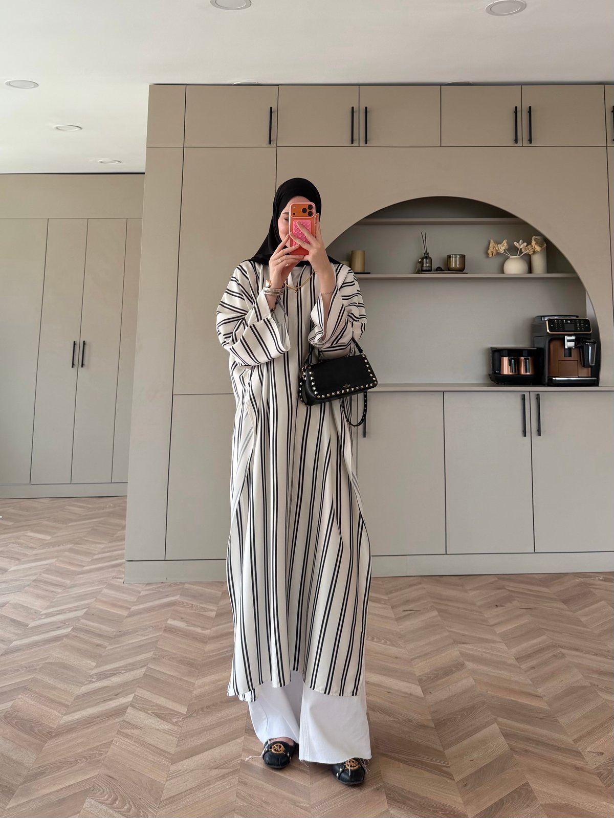 Ely Çizgili Saten Yırtmaçlı Bluz Siyah (4536)