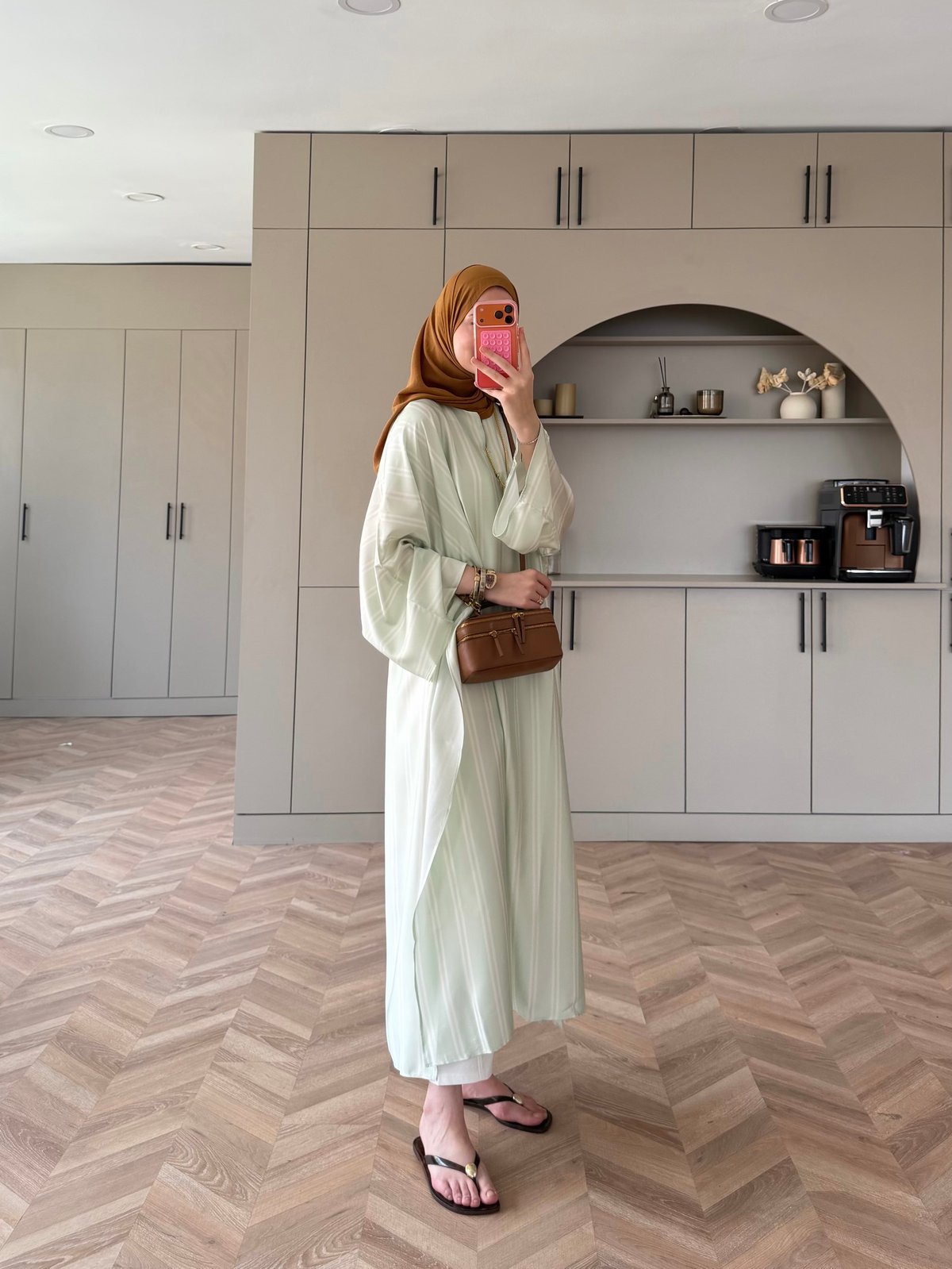 Ely Çizgili Saten Yırtmaçlı Bluz Yeşil (4536)