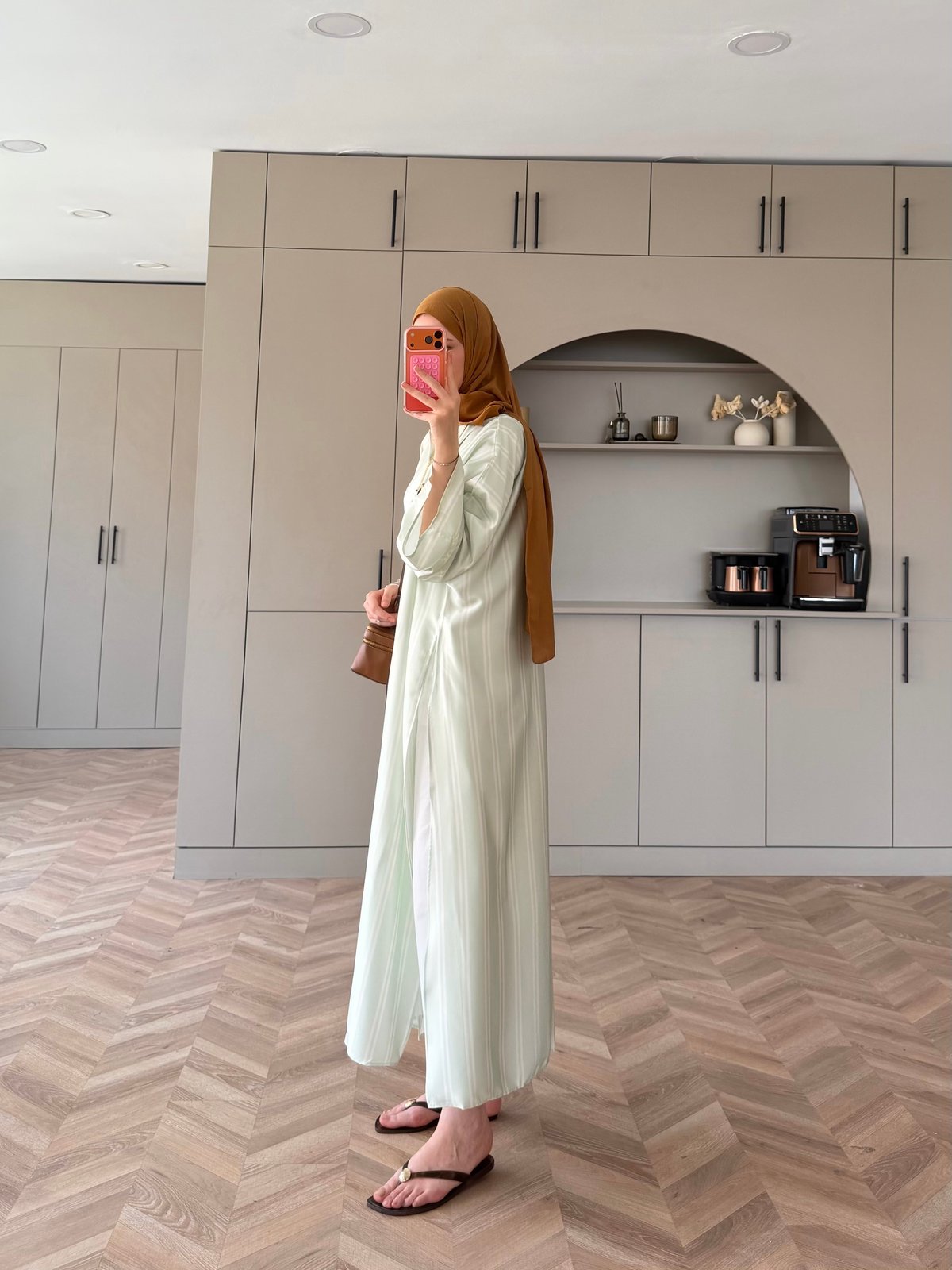 Ely Çizgili Saten Yırtmaçlı Bluz Yeşil (4536)