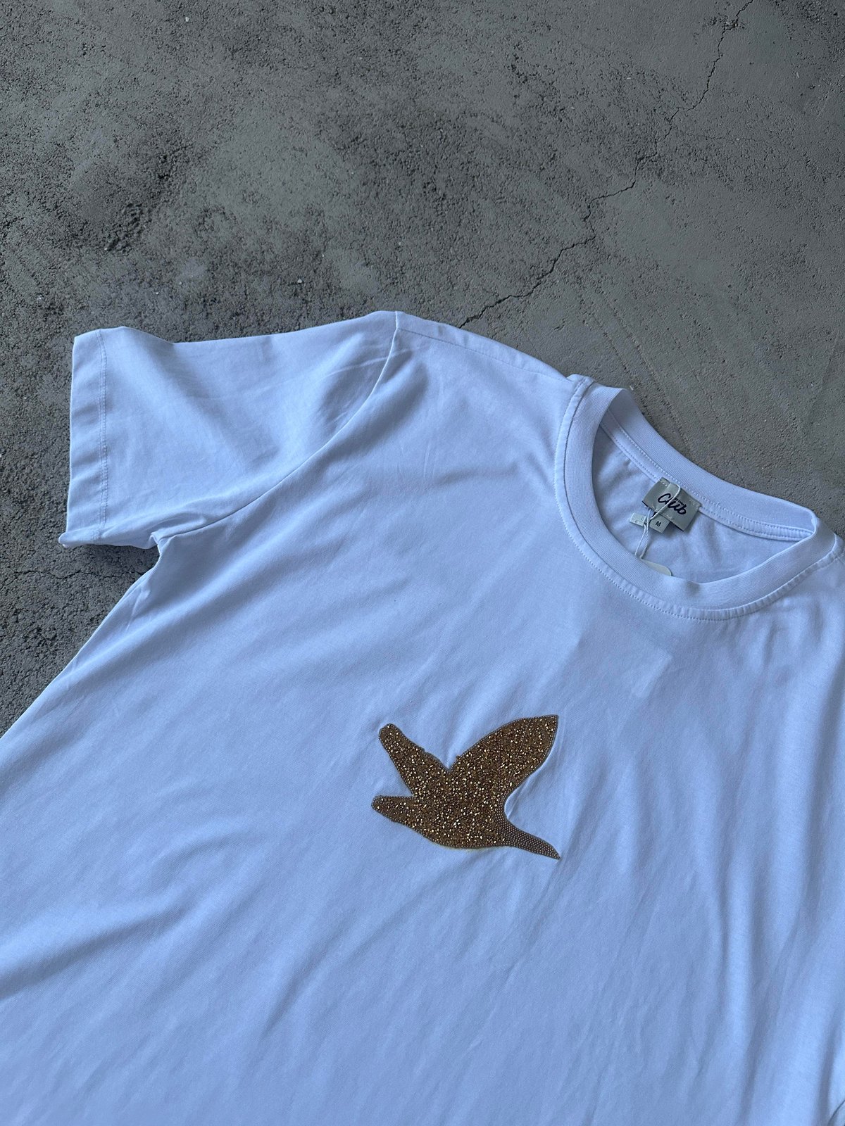 Gold Kuş Nakışlı Tshirt Beyaz