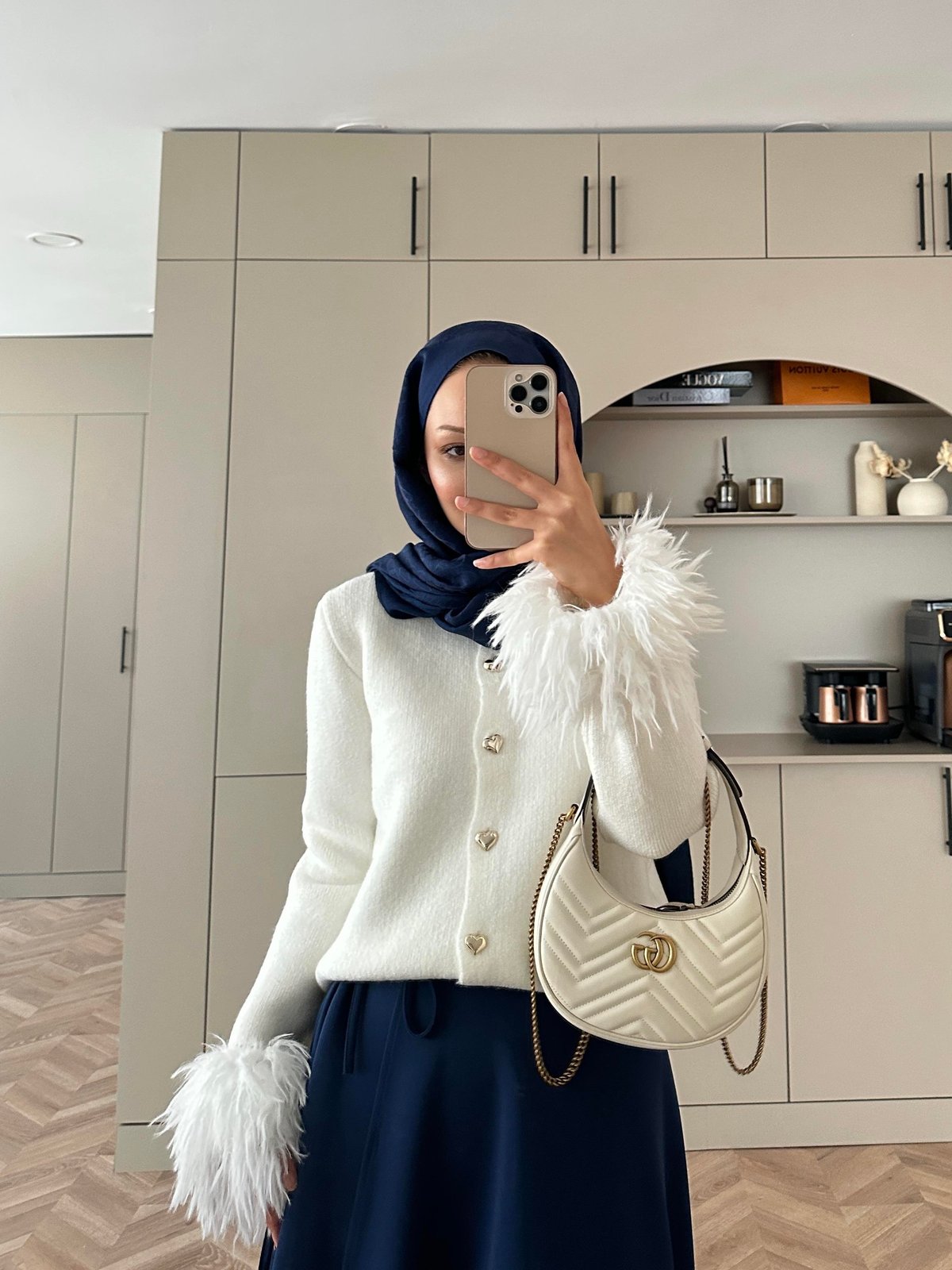 Kalp Düğmeli Angora Hırka Beyaz