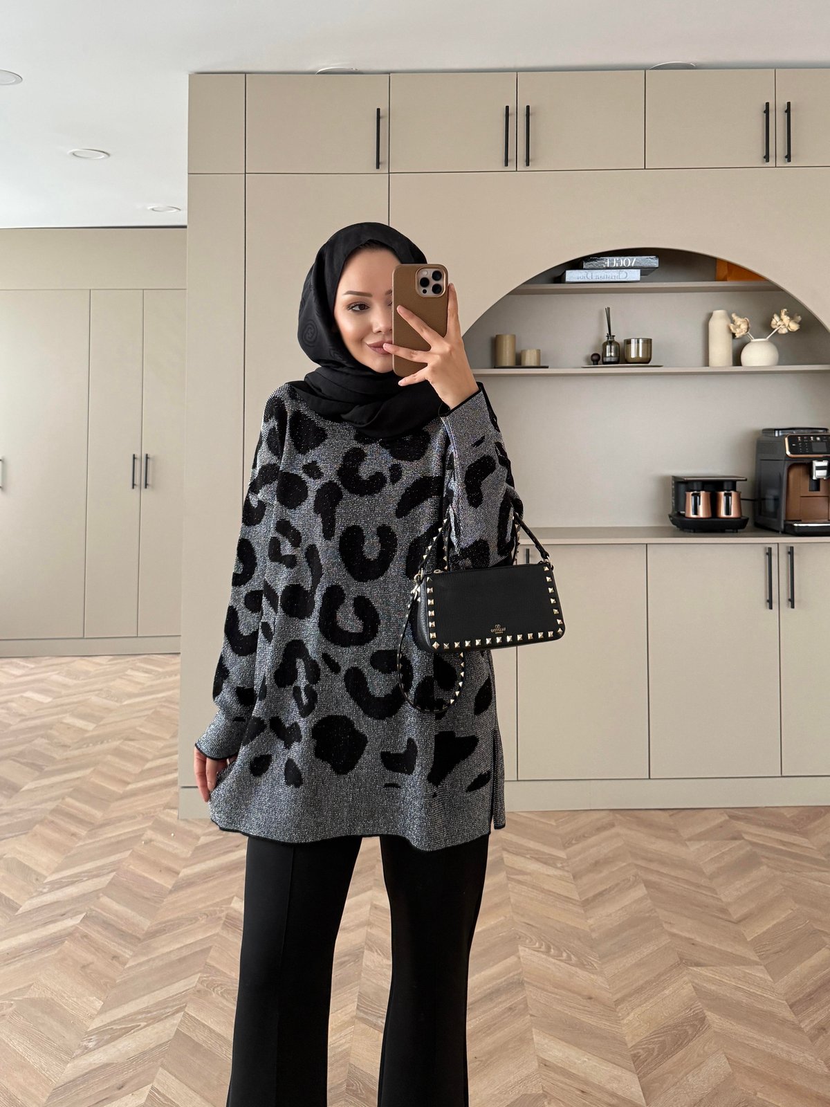 Leopar Simli Kazak Siyah