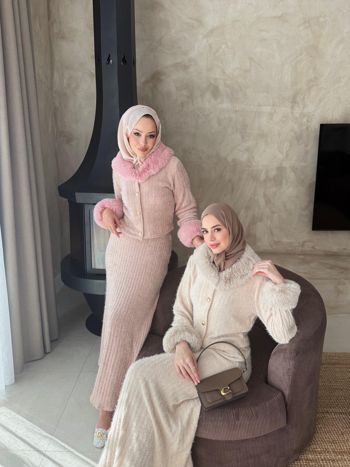 Maray Kürk Detaylı Triko Etekli Takım Pembe (8937)