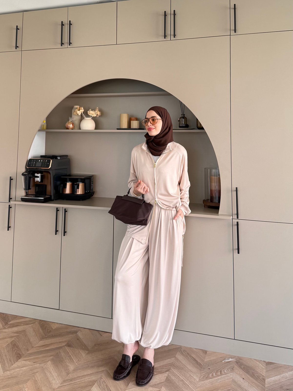Sera Büzgülü Oysh Pantolonlu Takım Bej (2371)
