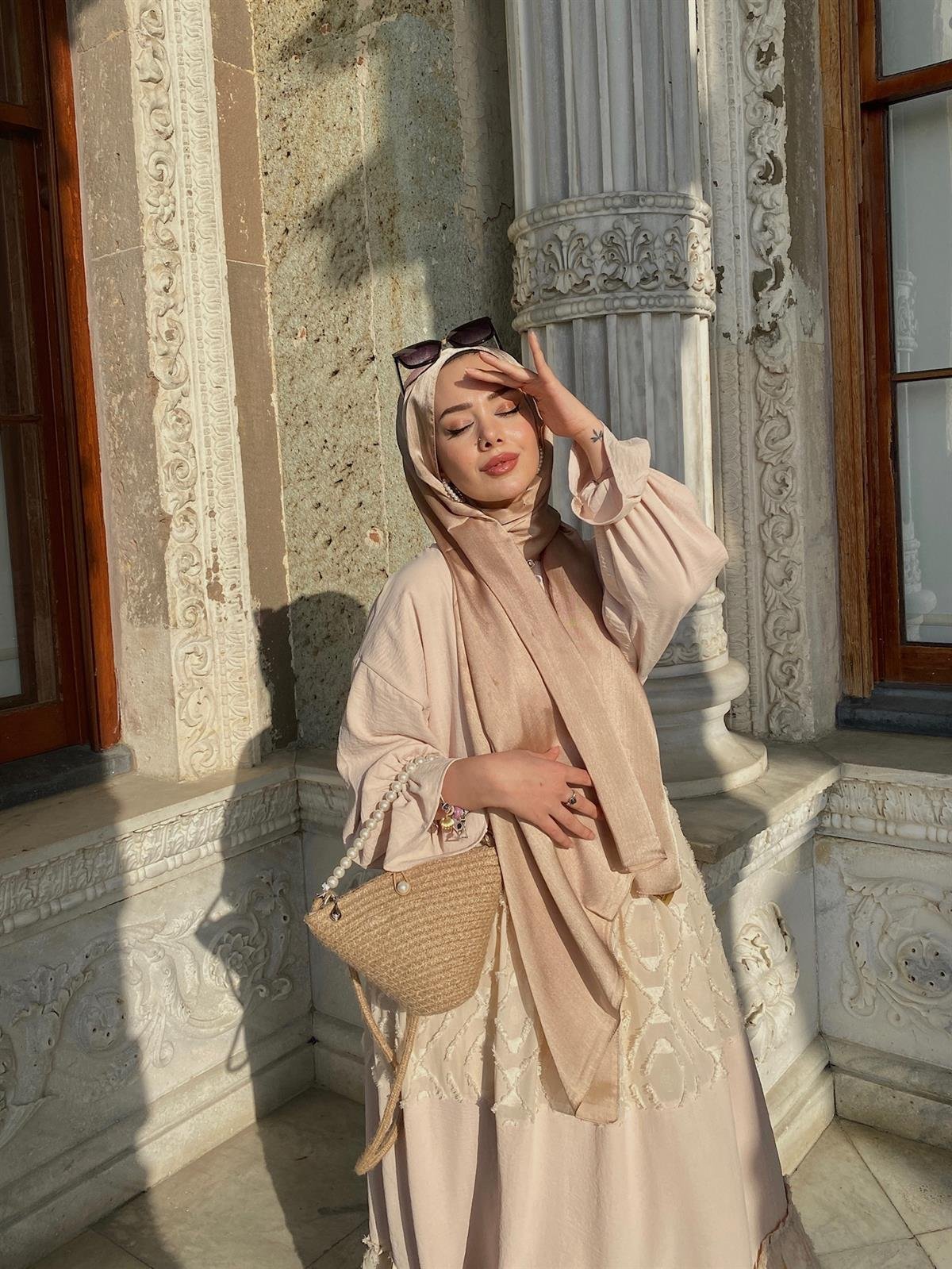 Sue Janjan Şal Bej