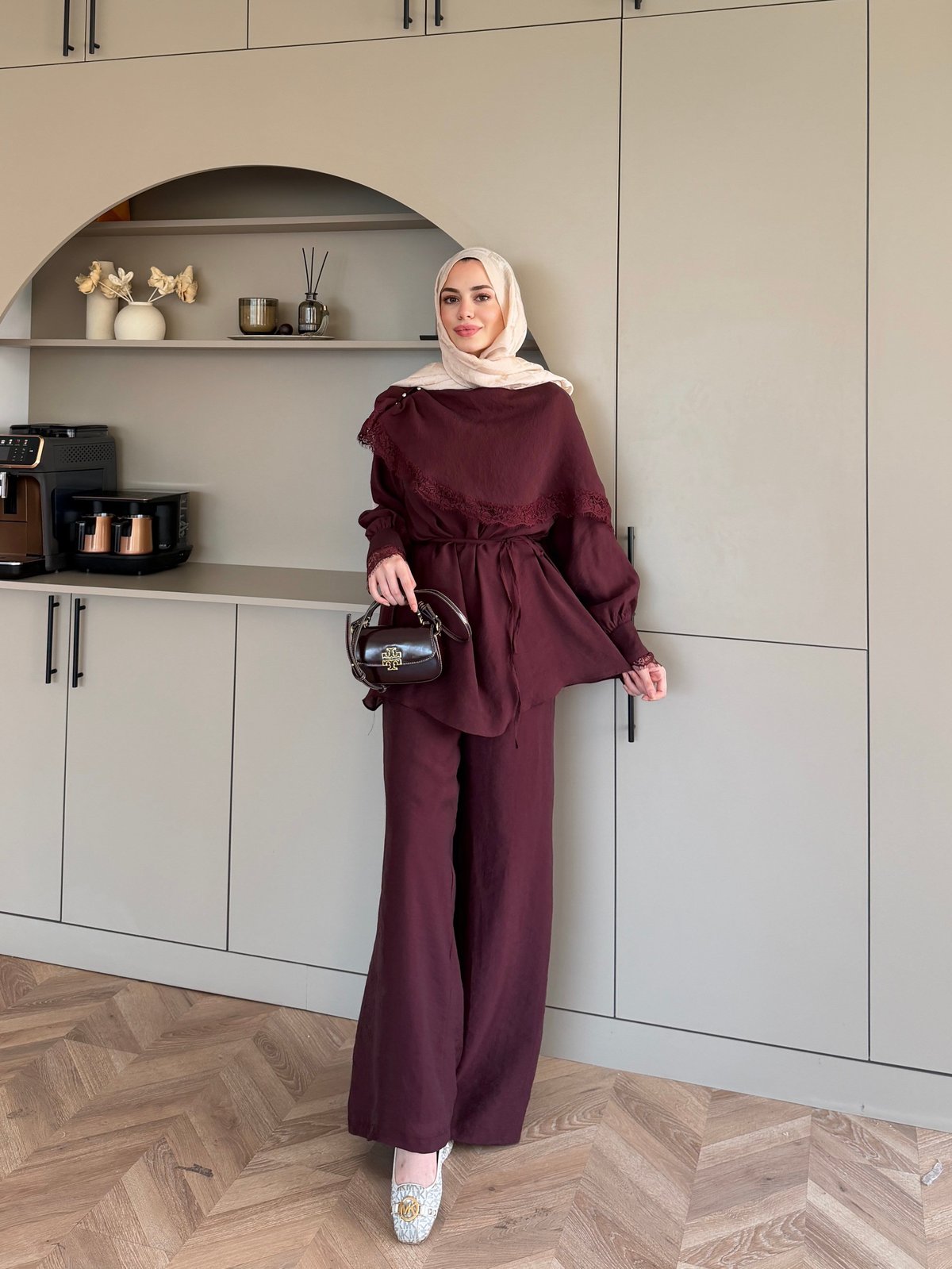 Vea Dantel Detaylı Pelerinli Pantolonlu Takım Bordo (8641)