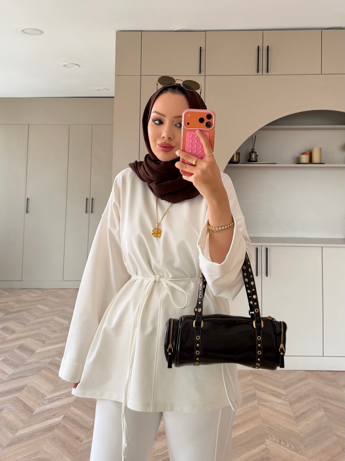 Yandan Yırtmaçlı Basıc Sweat Beyaz (2755)