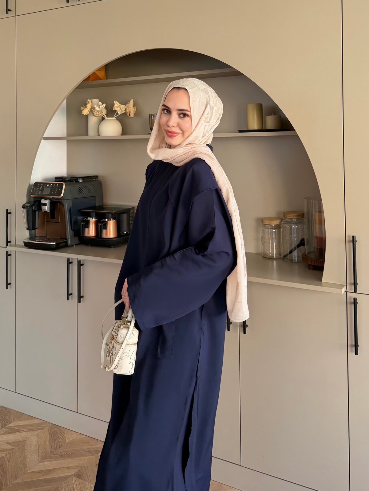 Zyra Omuz Şallı Yırtmaçlı Takım Lacivert (2361)