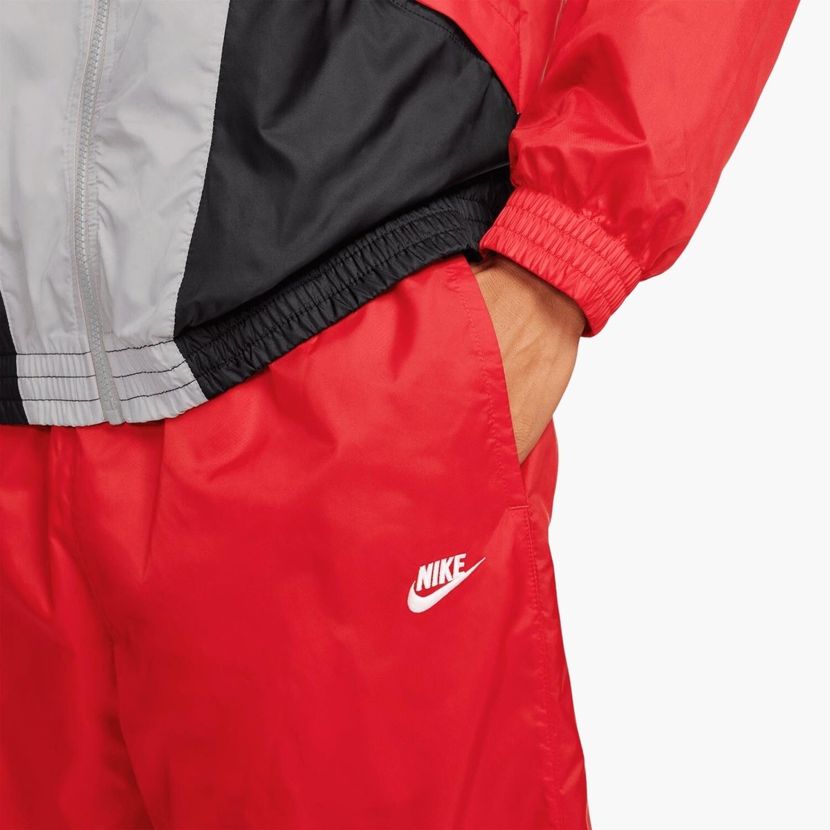 Nike Club Dokuma Eşofman Takımı