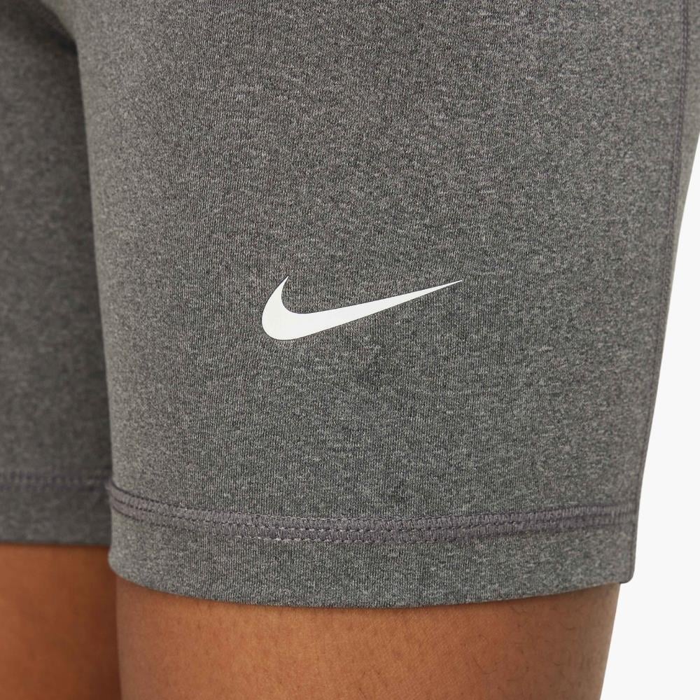 Nike Dri-FIT Genç Kız Şortu 13 cm - Gri