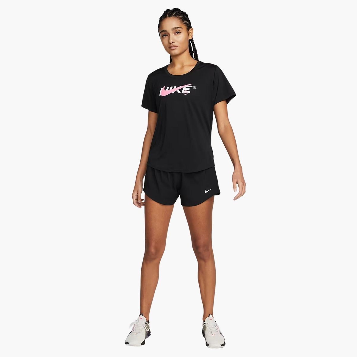 Nike One Dri-FIT Orta Belli Kısa Astarlı Şort 8 cm - Siyah