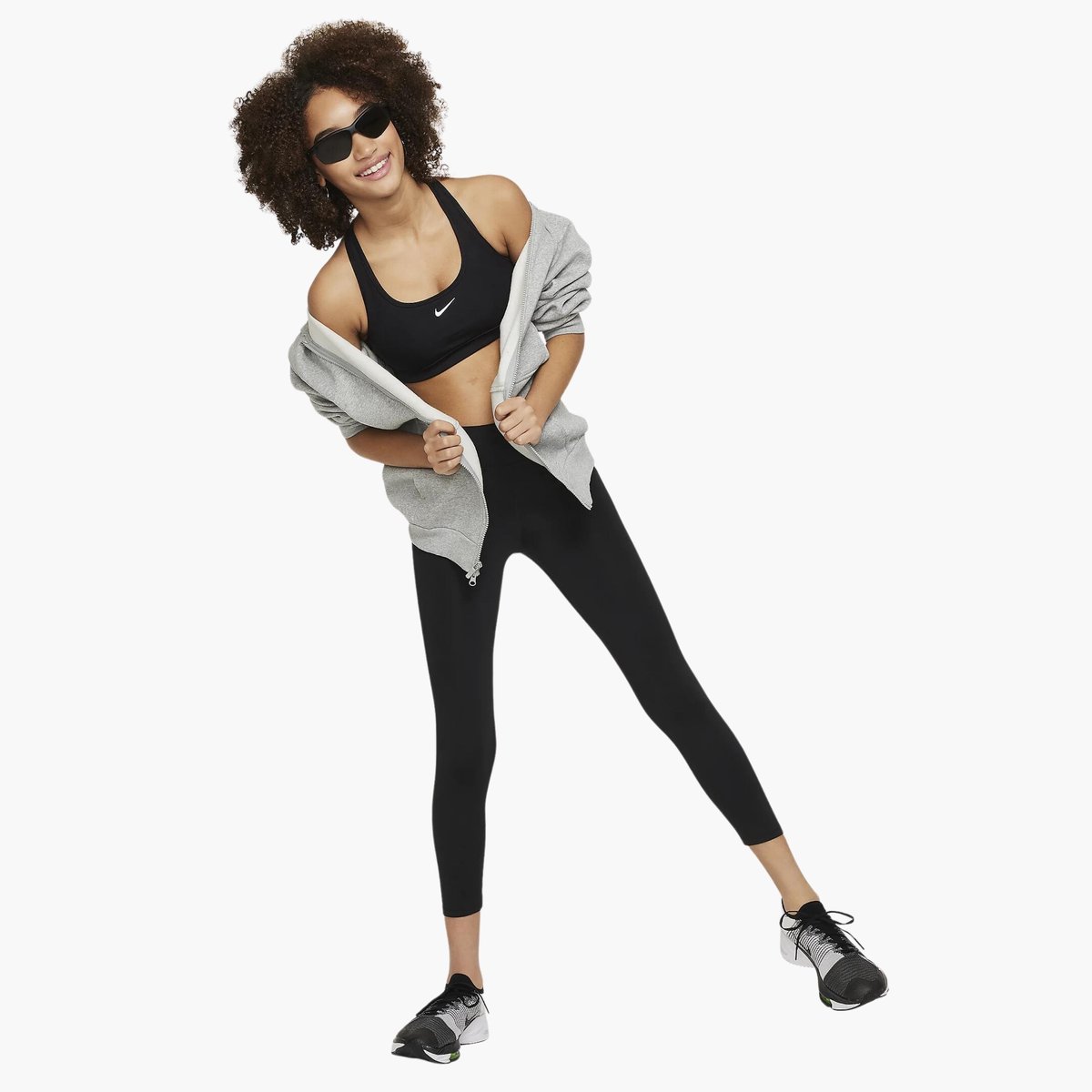 Nike Swoosh Genç Kız Spor Sütyeni - Siyah