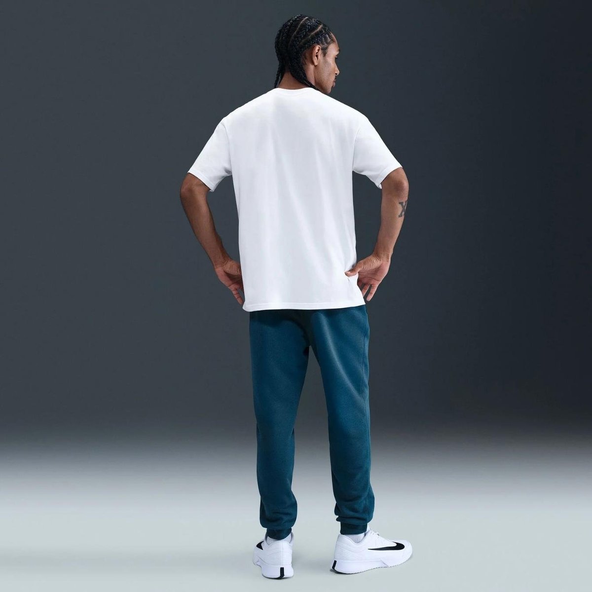 NikeCourt Heritage Dri-FIT Tenis Jogger Eşofman Altı 