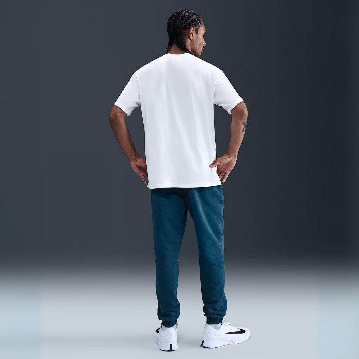 NikeCourt Heritage Dri-FIT Tenis Jogger Eşofman Altı 