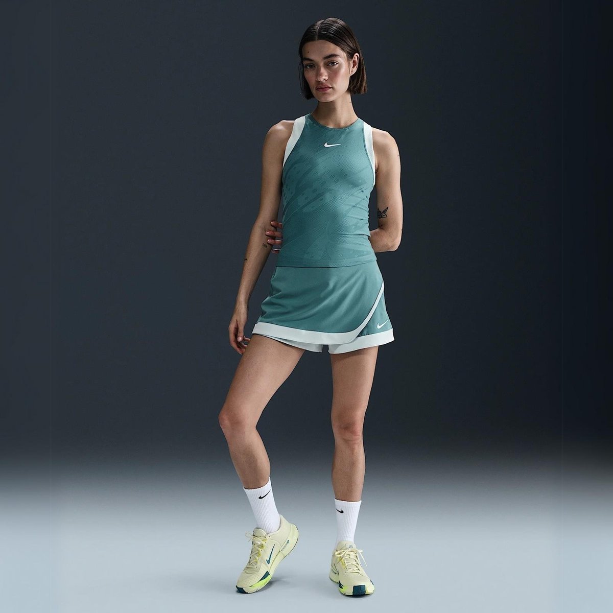 NikeCourt Slam Dri-FIT Tenis Atleti - Yeşil