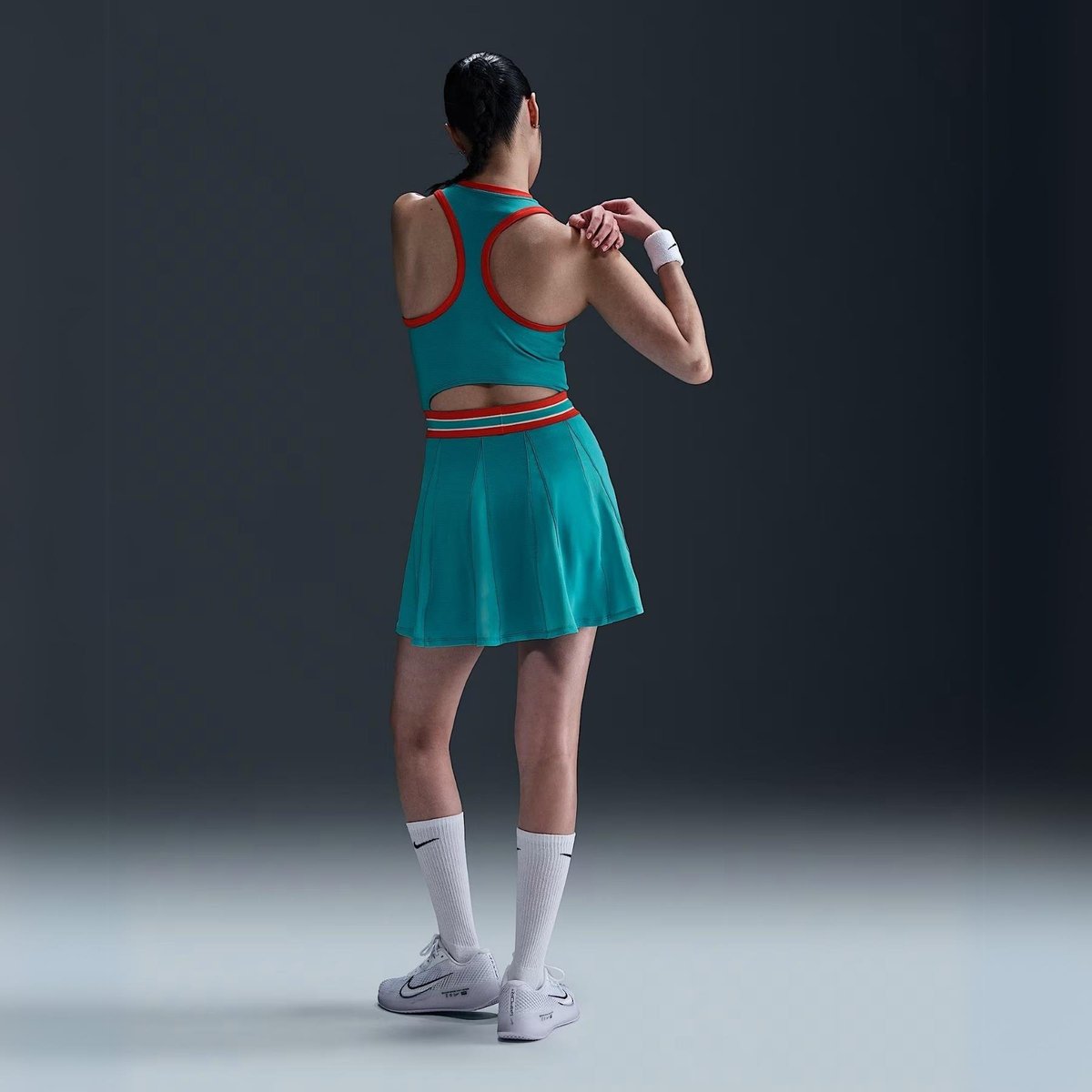 NikeCourt Slam Dri-FIT Tenis Elbisesi - Camgöbeği