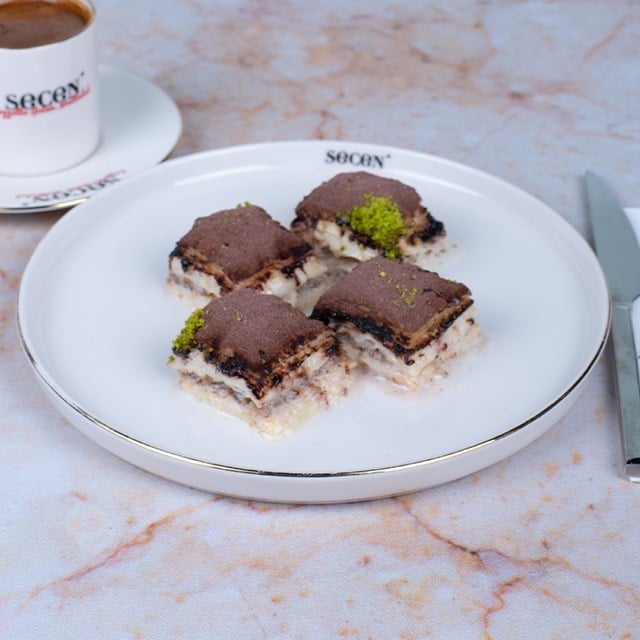 Secen - Soğuk Baklava  (kg)