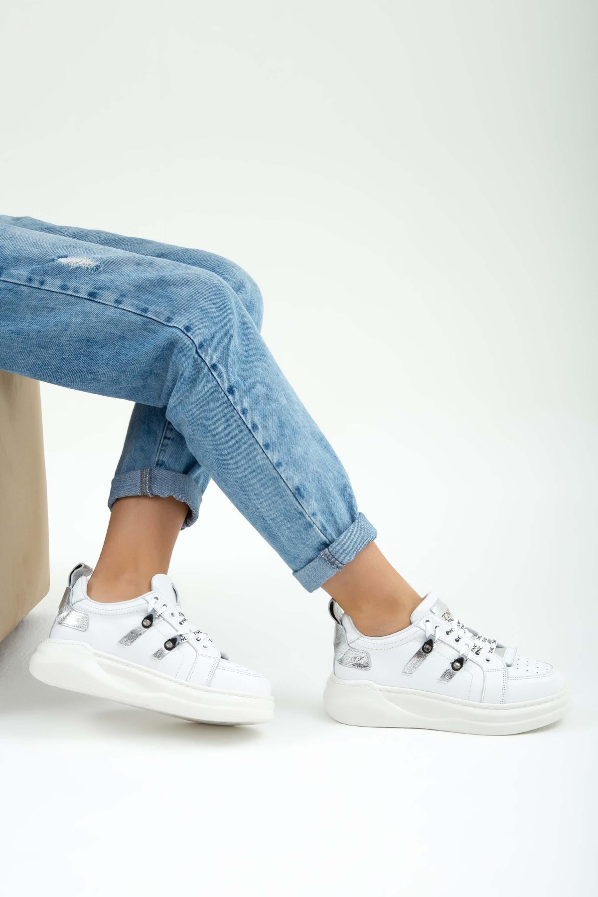 Tamer Tanca Kadın Hakiki Deri Beyaz Sneakers & Spor Ayakkabı