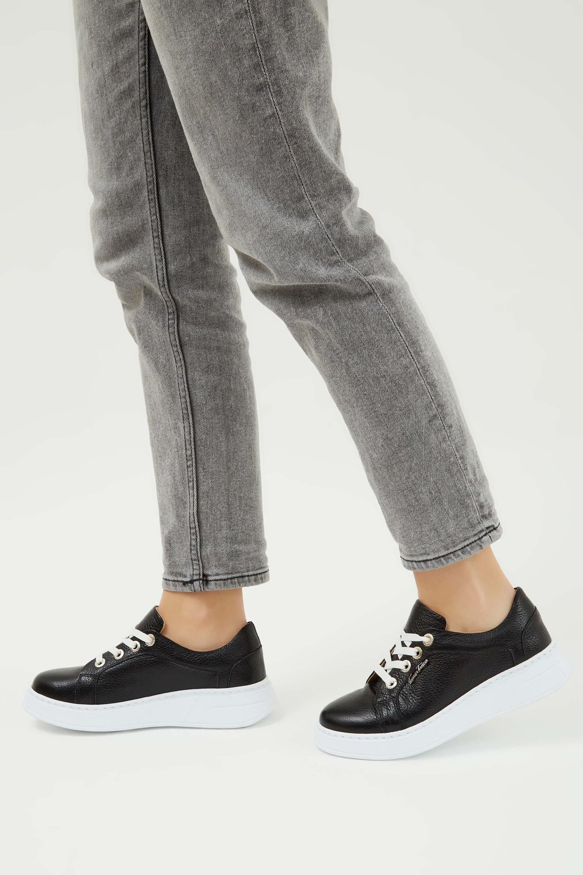 Tamer Tanca Kadın Hakiki Deri Siyah Floter Sneakers & Spor Ayakkabı