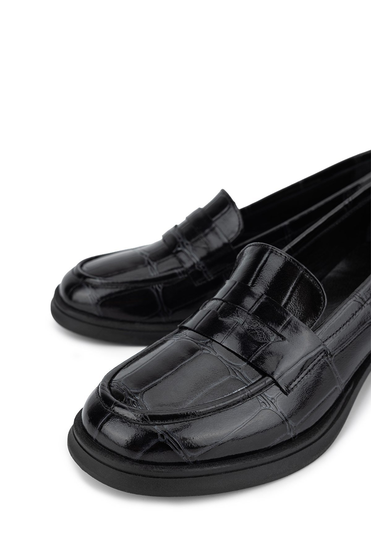 Tamer Tanca Kadın Hakiki Deri Siyah Kroko Loafer Ayakkabı