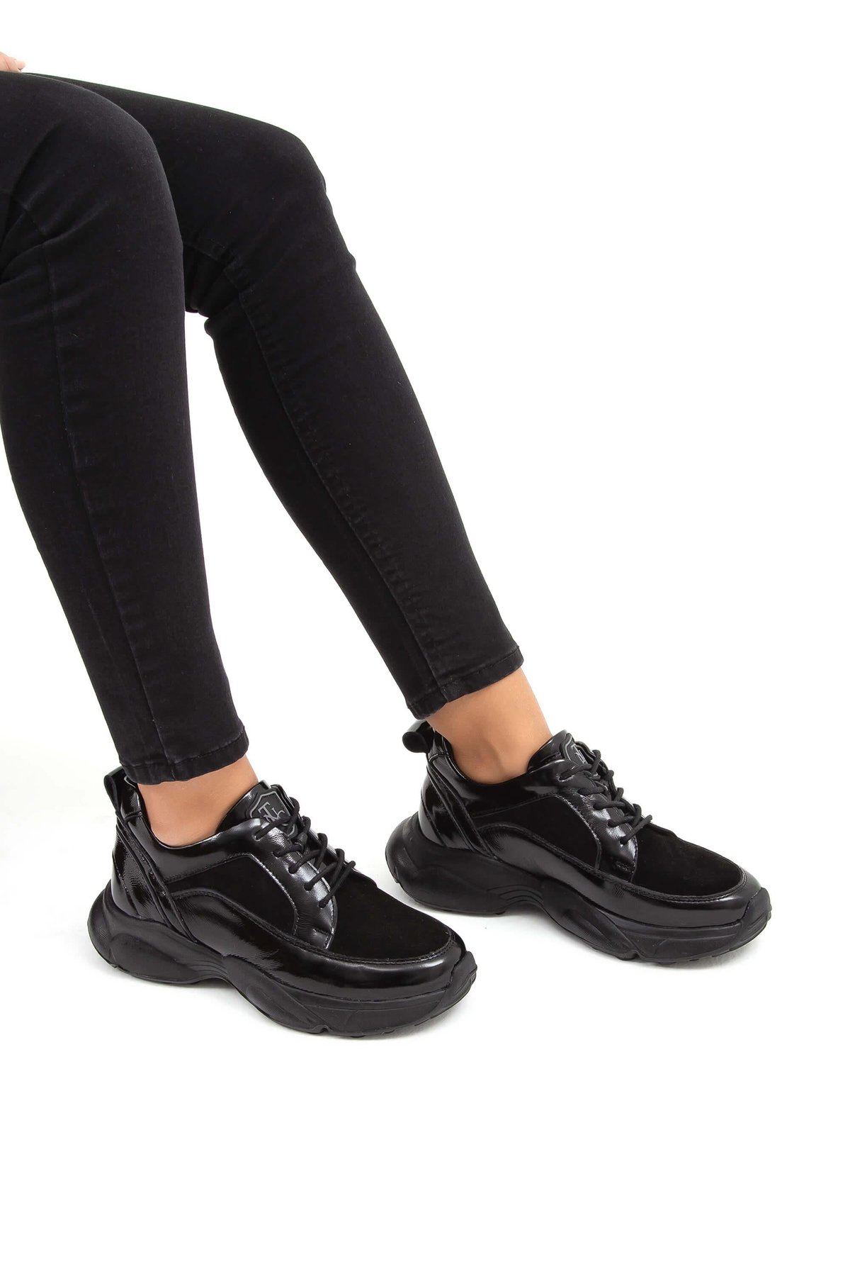 Tamer Tanca Kadın Hakiki Deri Siyah Sneakers & Spor Ayakkabı