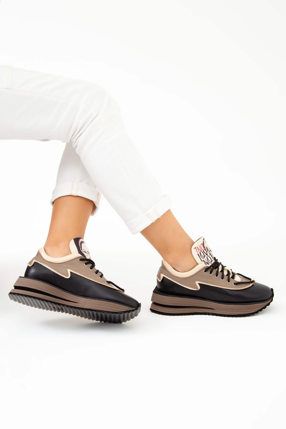 Tamer Tanca Kadın Hakiki Deri Siyah Sneakers & Spor Ayakkabı