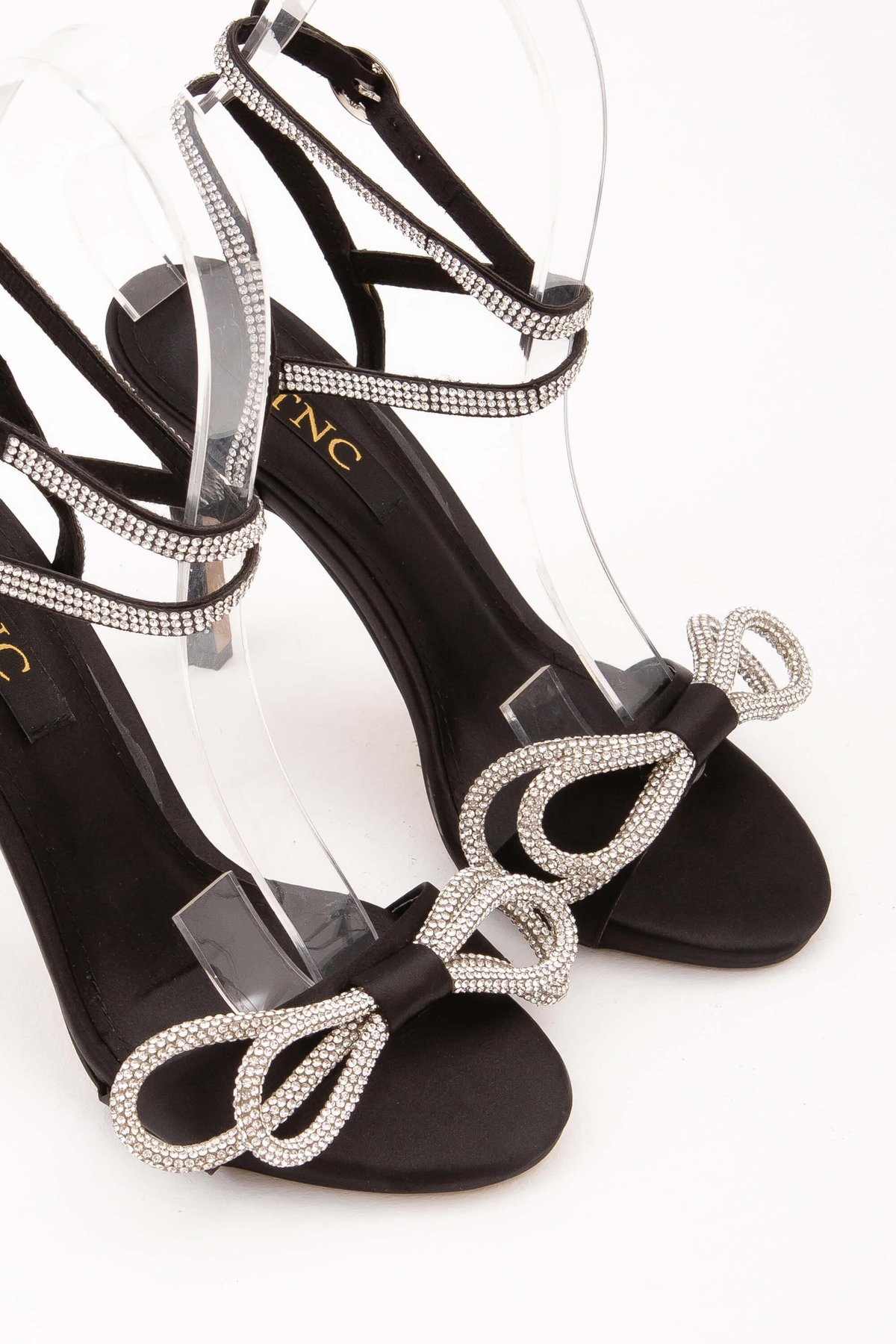 Tamer Tanca Kadın Vegan Siyah Abiye Ayakkabı