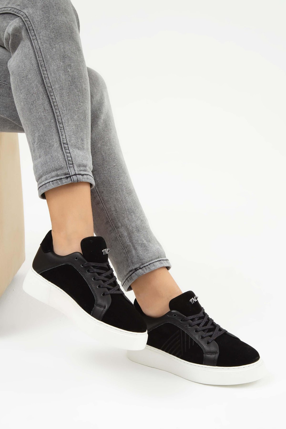 Tamer Tanca Kadın Vegan Siyah Sneakers & Spor Ayakkabı