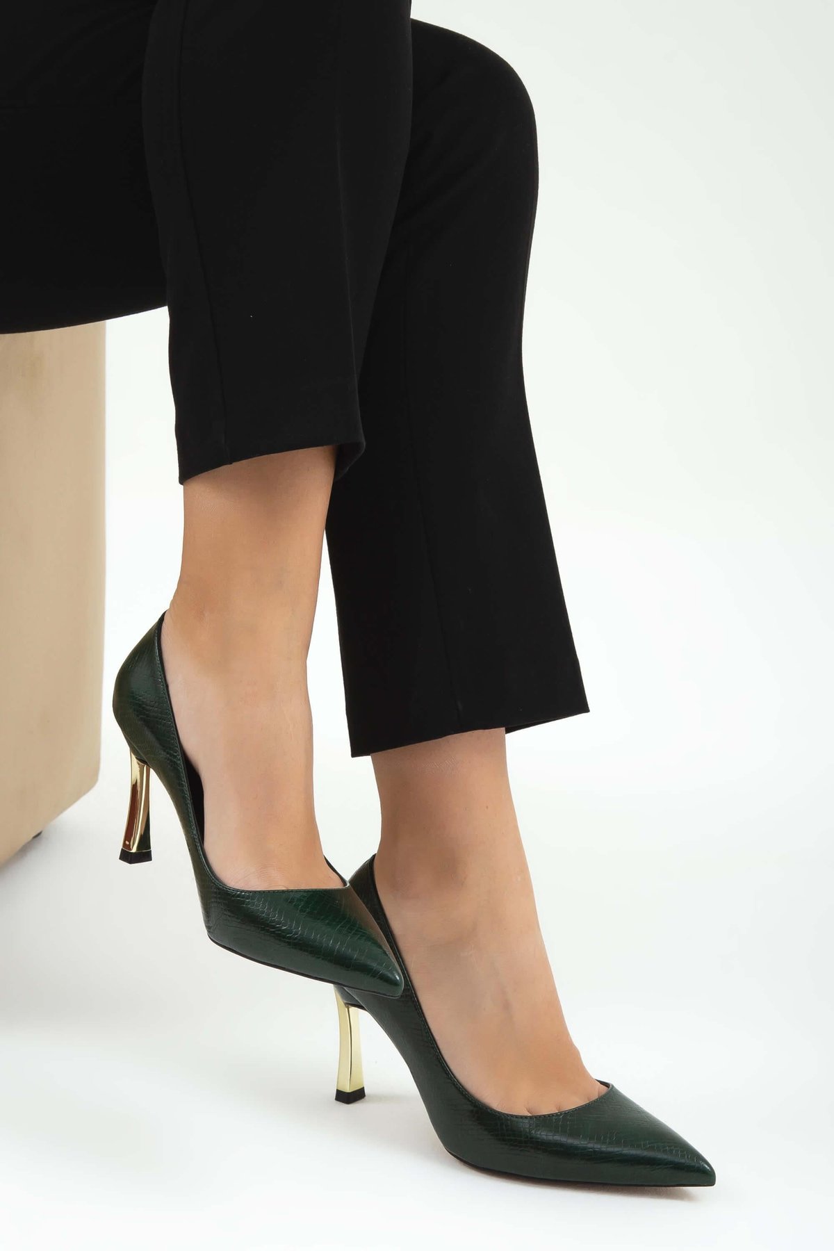 Tamer Tanca Kadın Vegan Yeşil Yılan Stiletto Ayakkabı