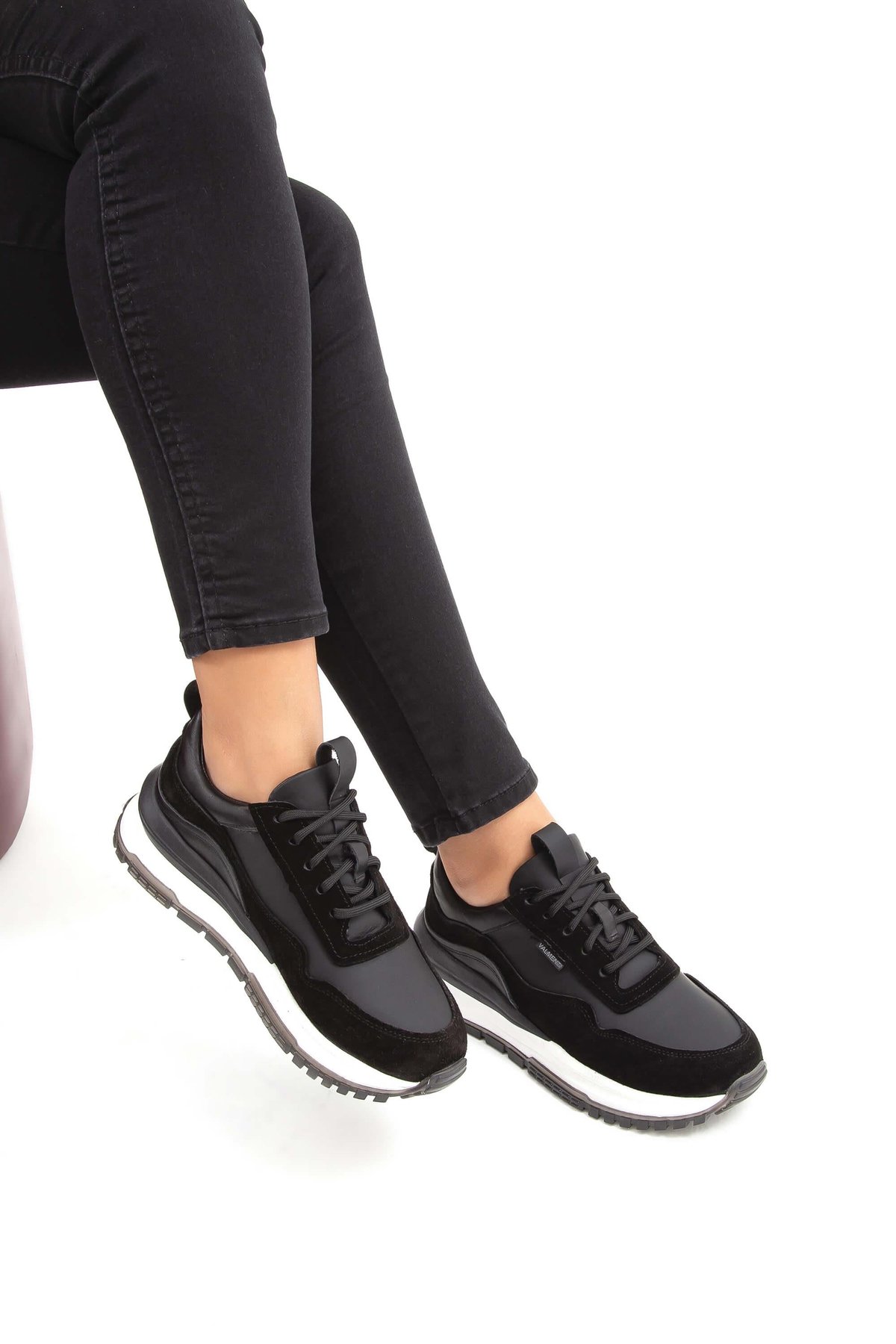 Valmenti Kadın Hakiki Deri Siyah Sneakers & Spor Ayakkabı