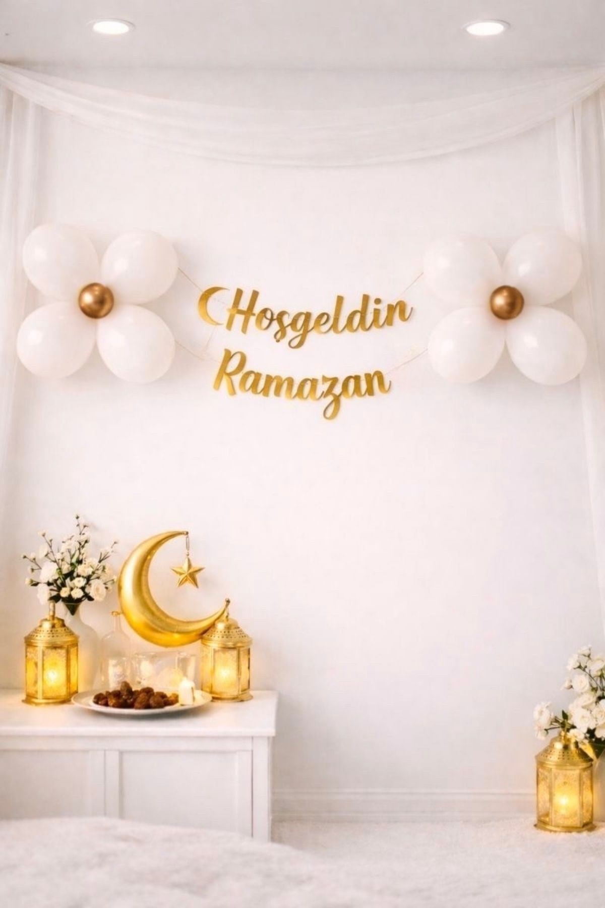 11 Parça Hoşgeldin Ramazan Süsleme Seti 8 Beyaz 2 Gold Krom Balon Demeti Süsü Yeni Sezon İftar Dekor