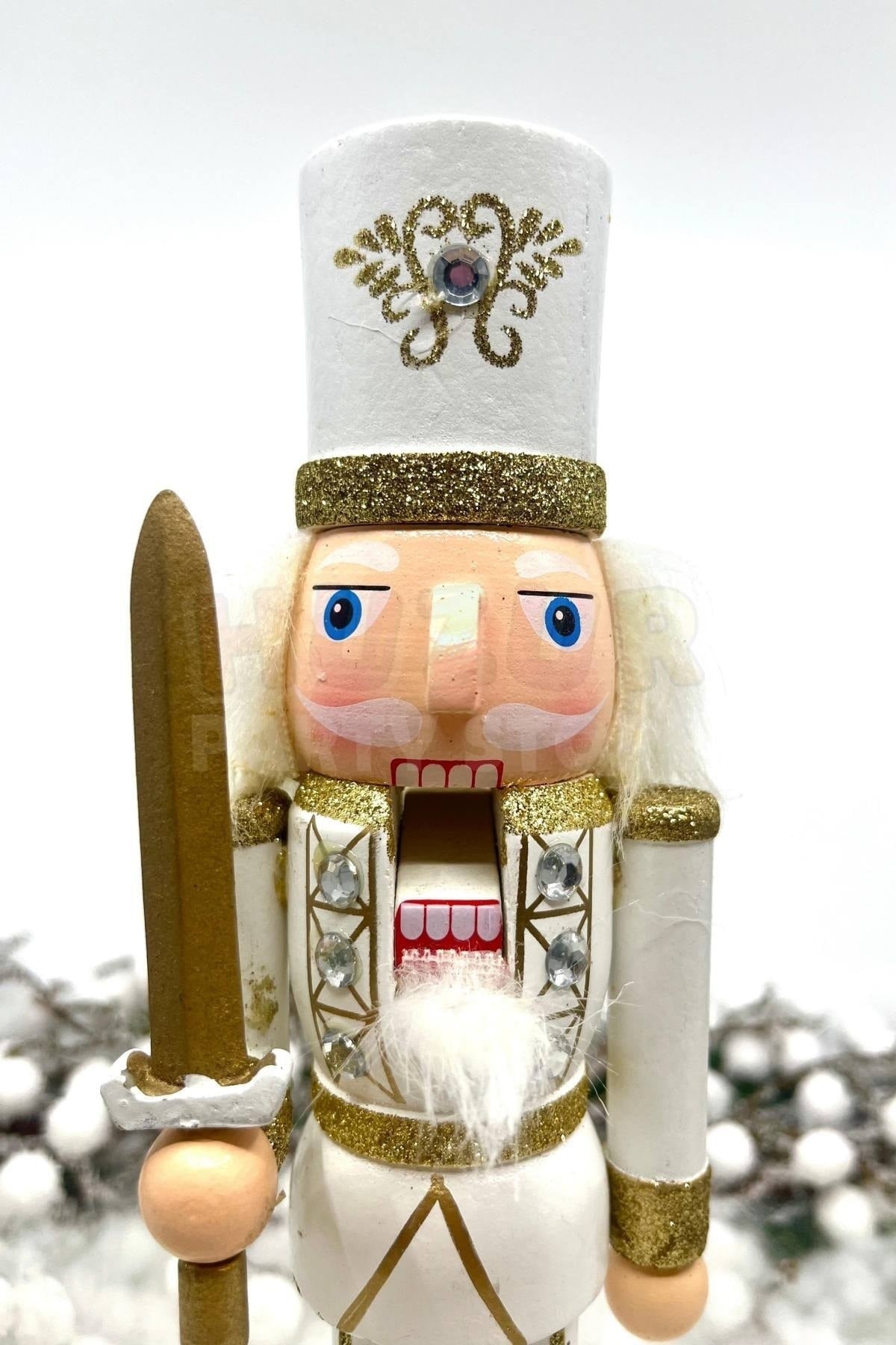 25 Cm Kılıçlı Fındıkkıran Gold Beyaz Renkli Kurşun Asker Simli Nutcracker Yılbaşı Yeni Yıl Dekoru