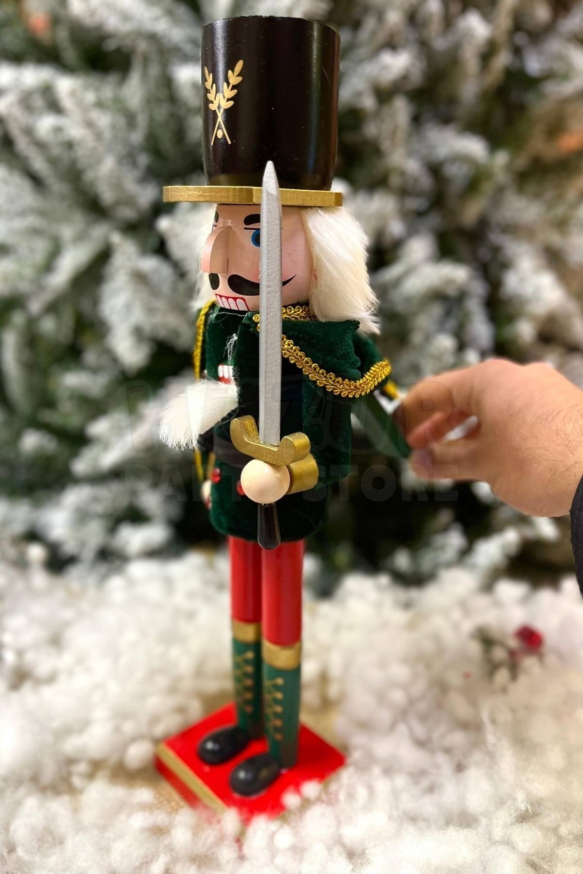 40 Cm Kılıçlı Fındıkkıran Yeşil Pelerinli Kıyafetli Kurşun Asker Nutcracker Yılbaşı Yeni Yıl Dekoru