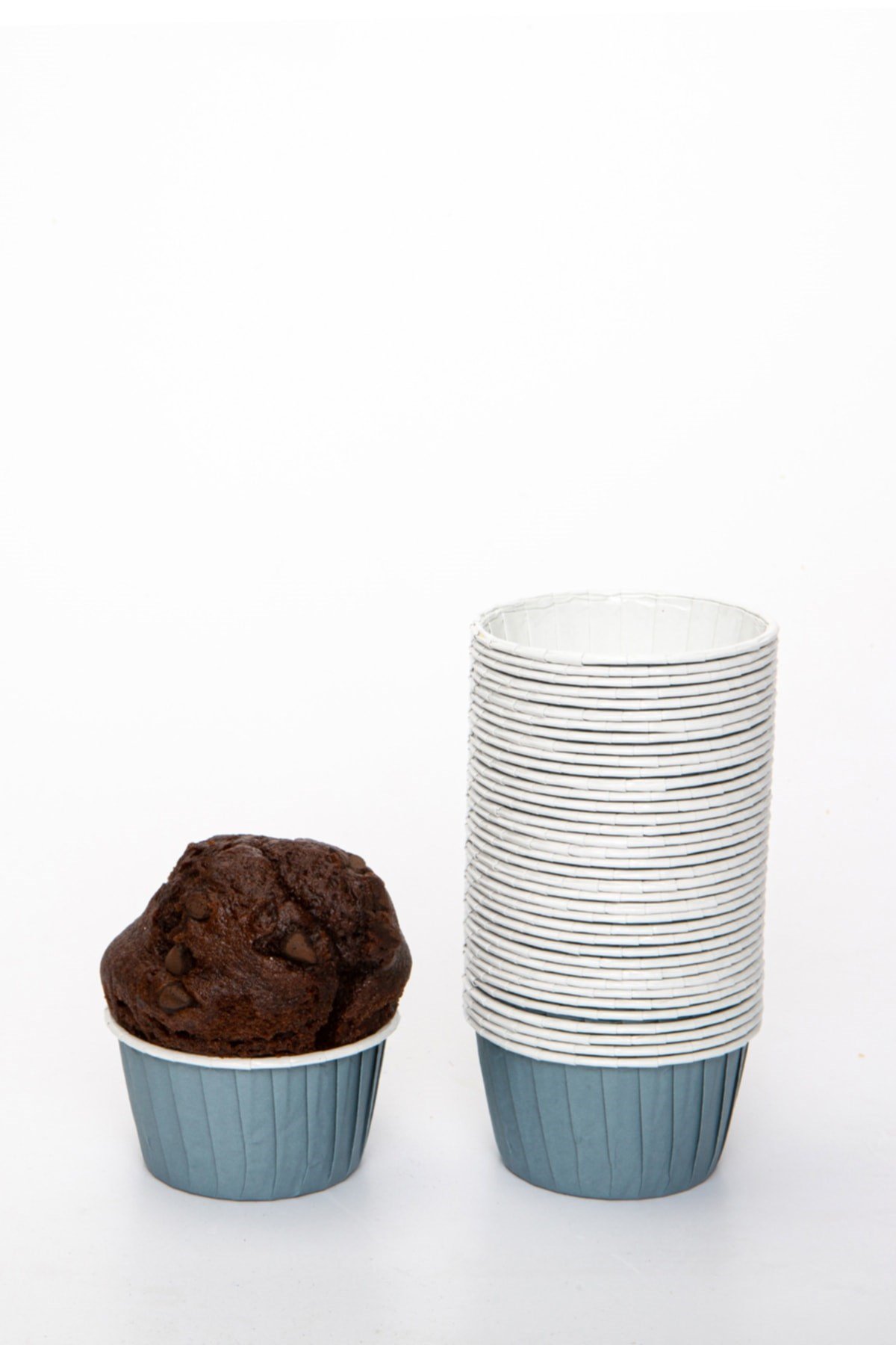 Antrasit Gri 50li Kek Kalıbı Fırında Dağılmayan 7x3.5 Cm Gümüş Muffin Kalıbı Cupcake Stand Kapsülü